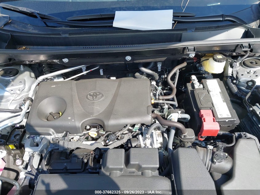 VIN 2T3K1RFV4NW221438 2022 TOYOTA RAV4 LE
