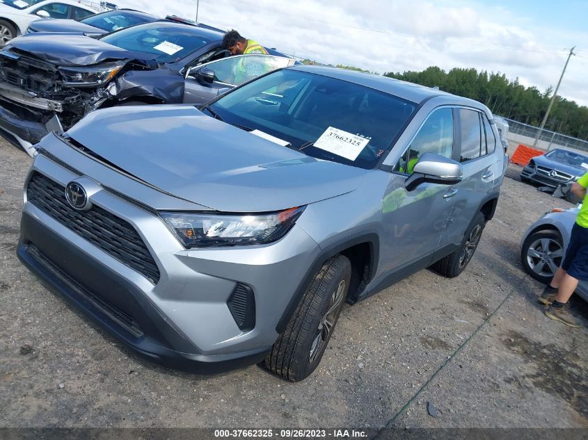 VIN 2T3K1RFV4NW221438 2022 TOYOTA RAV4 LE