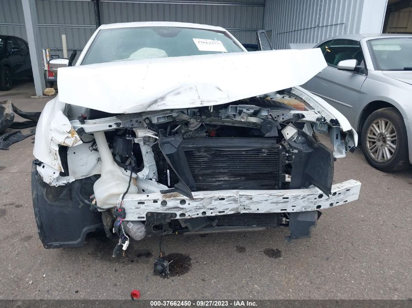 2014 CHRYSLER 300C 2C3CCAKT1EH214360