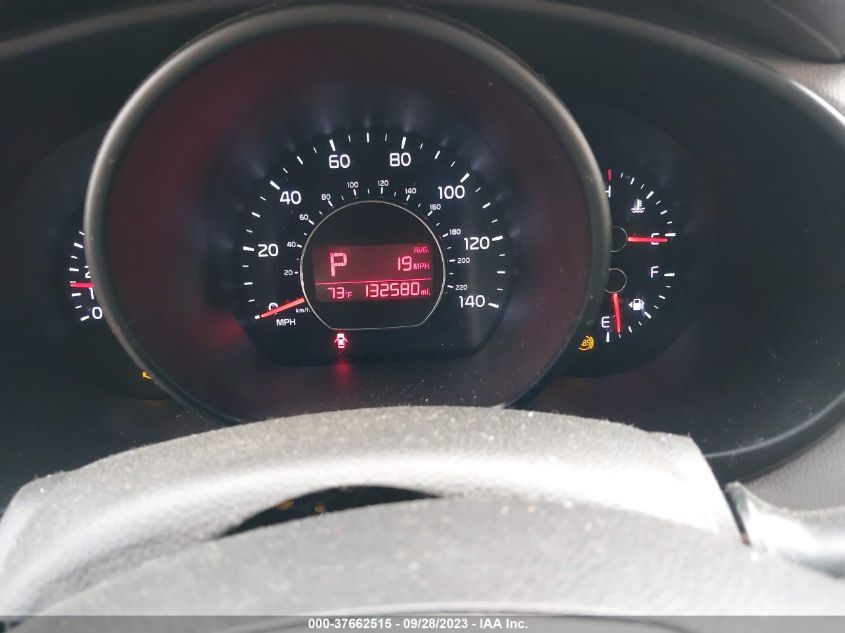 2014 KIA SOUL + - KNDJP3A52E7072697