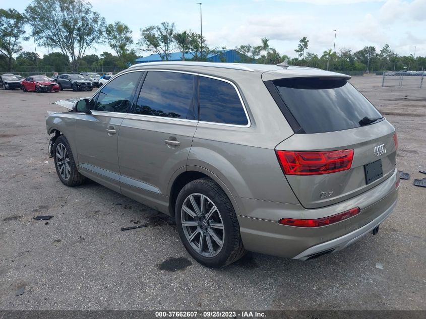 WA1LAAF7XHD032490 2017 AUDI Q7, photo no. 3