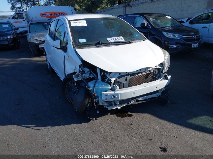 2014 TOYOTA YARIS L/LE - VNKKTUD37EA012134