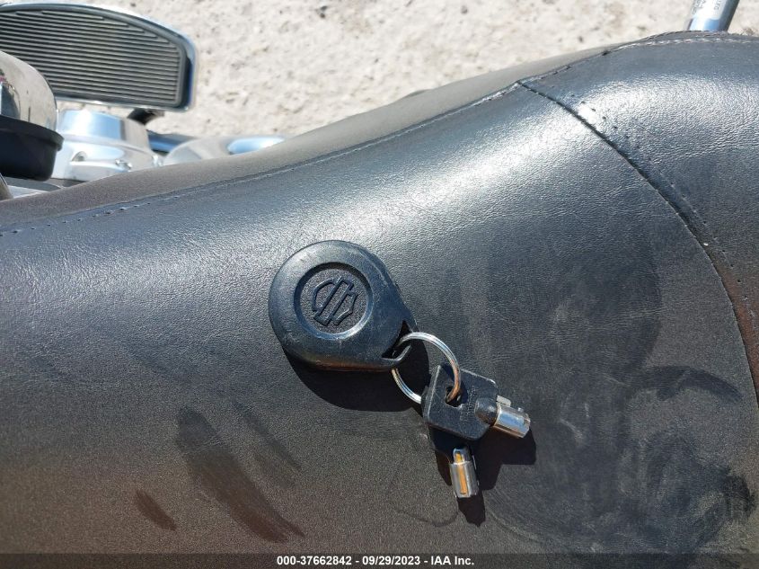 2009 HARLEY-DAVIDSON FLHRC 1HD1FR4119Y689098