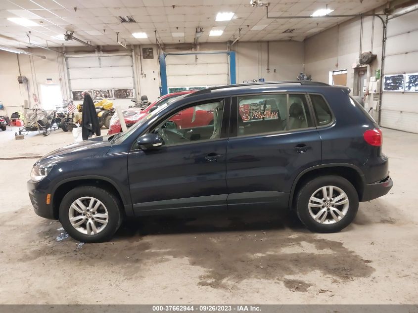 2016 VOLKSWAGEN TIGUAN S - WVGBV7AX9GW603854