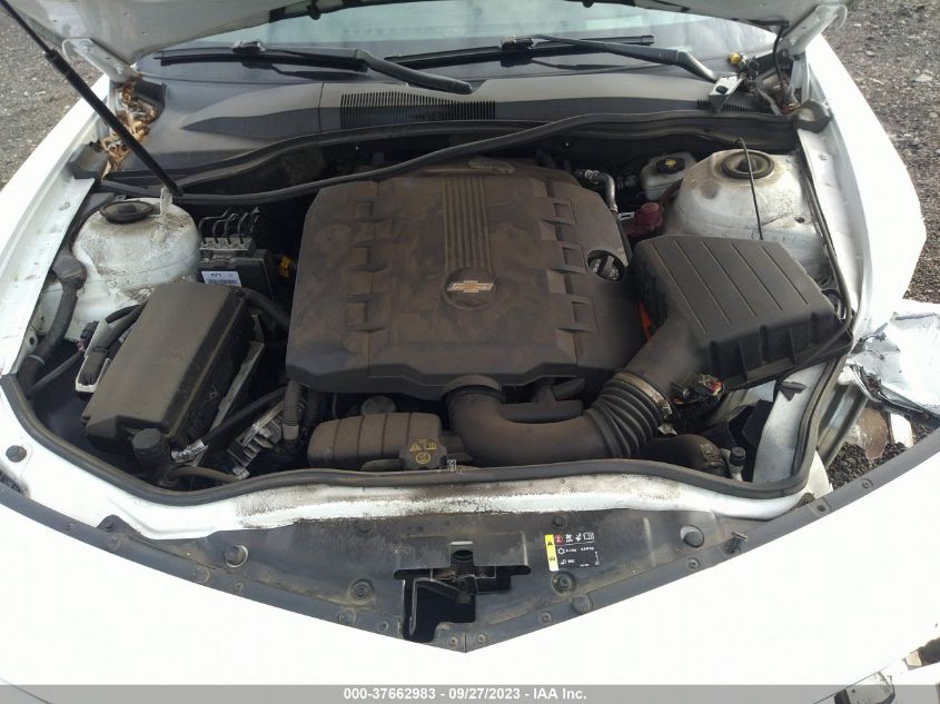 2015 CHEVROLET CAMARO LT - 2G1FF1E36F9217304