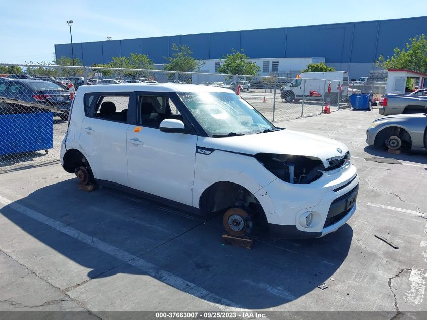 2018 KIA SOUL + - KNDJP3A55J7528704