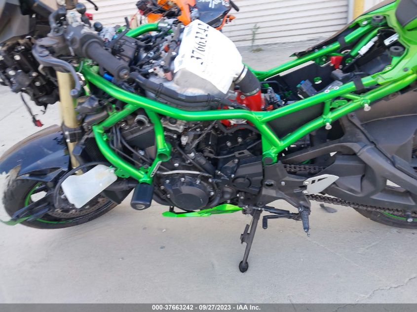 2021 KAWASAKI ZR1000 L - JKAZRCL14MA000161