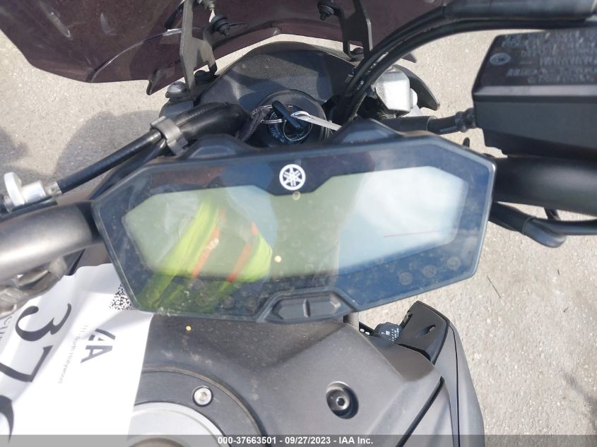 VIN JYARM27YXLA001587 2020 YAMAHA MT07 C