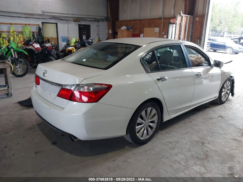 2015 HONDA ACCORD SEDAN EX - 1HGCR2F76FA032782