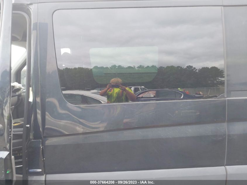 2014 MERCEDES-BENZ SPRINTER CREW VANS WD4PE8DC4E5943480