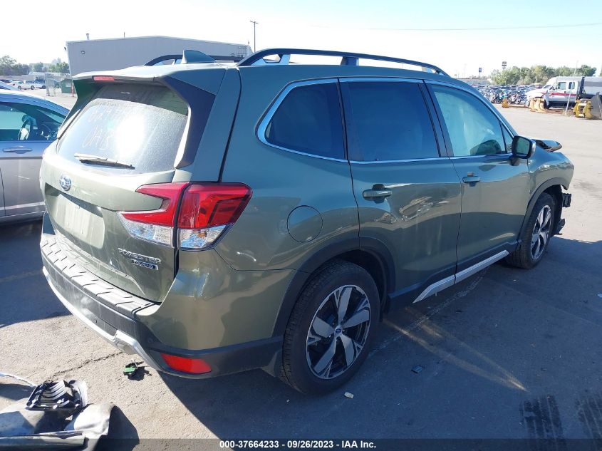 VIN JF2SKAXC2LH595689 2020 SUBARU FORESTER TOURING