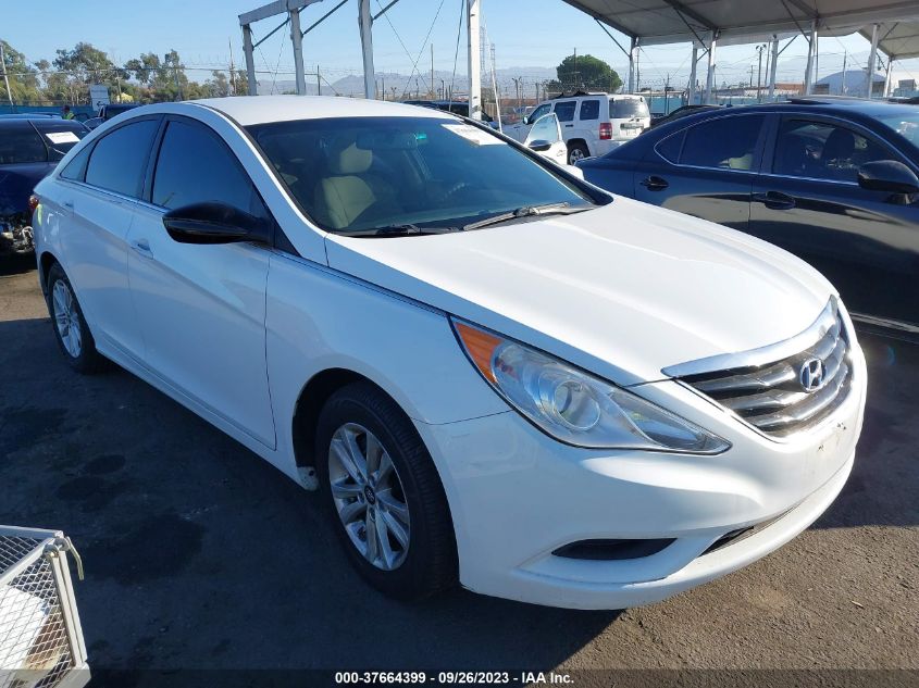 2013 HYUNDAI SONATA GLS PZEV - 5NPEB4AC1DH617934