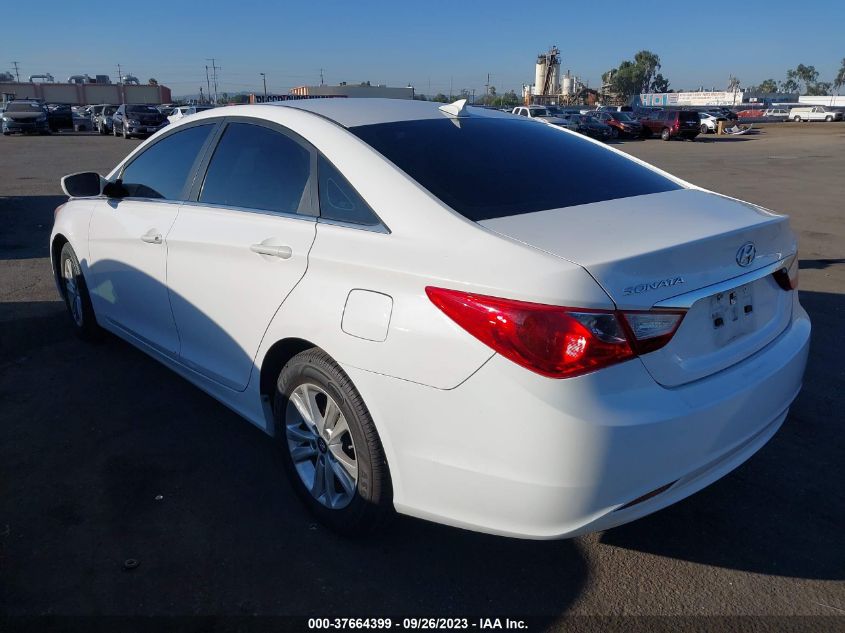 2013 HYUNDAI SONATA GLS PZEV - 5NPEB4AC1DH617934