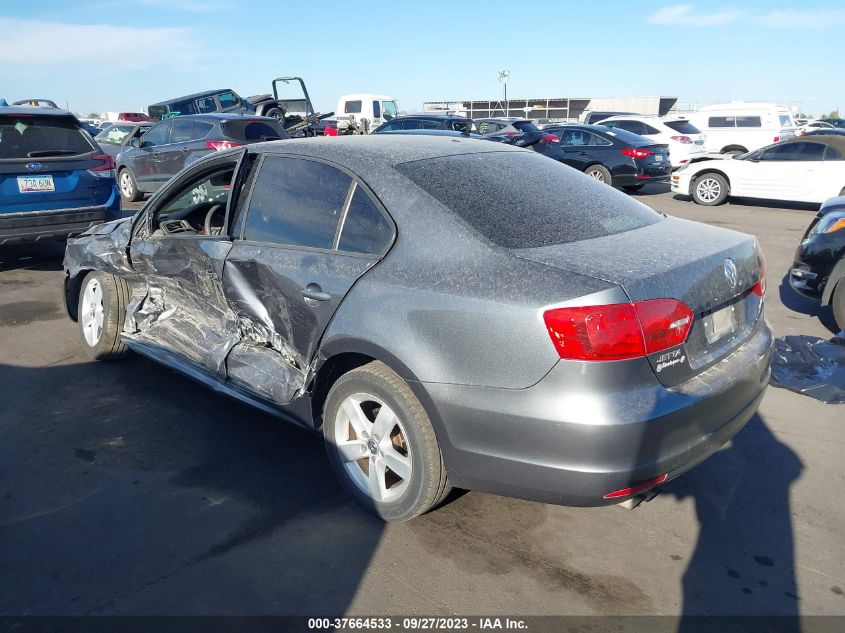 2013 VOLKSWAGEN JETTA 3VW2W2AJXDM293402