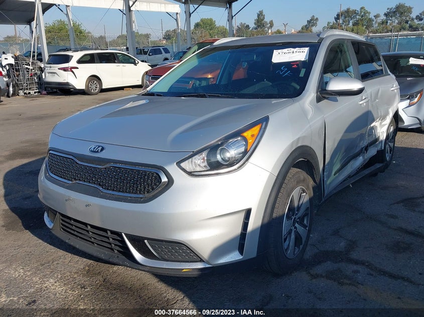 VIN KNDCB3LC3K5318926 2019 KIA NIRO LX