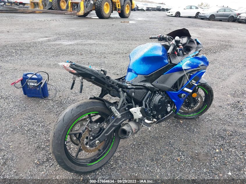 VIN JKAEXEJ12JDA02393 2018 KAWASAKI EX650 J