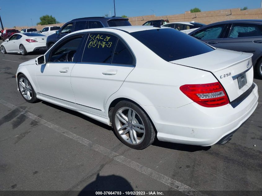 2013 MERCEDES-BENZ C-CLASS C 250 - WDDGF4HB5DA776558