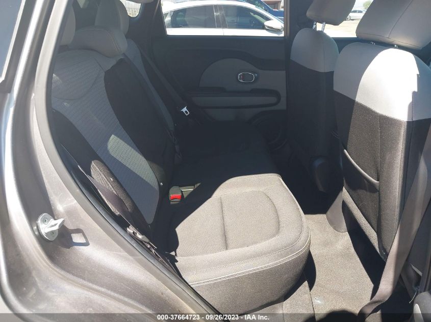 2015 KIA SOUL + - KNDJP3A58F7227772