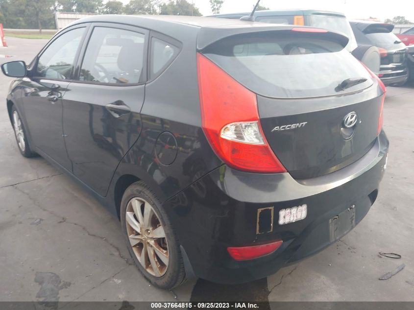 2013 HYUNDAI ACCENT SE - KMHCU5AE7DU108117