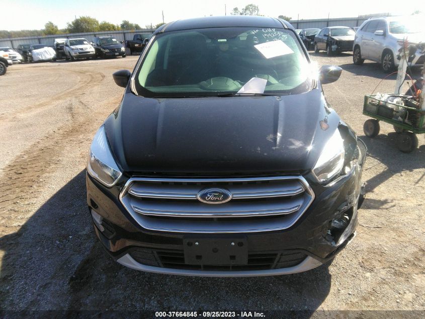 1FMCU9G91HUC53225 2017 FORD ESCAPE, photo no. 12