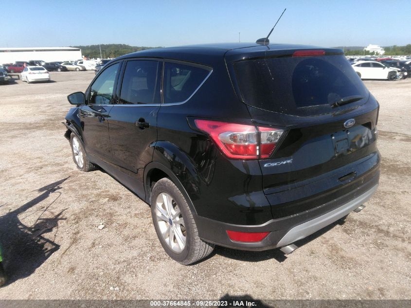 1FMCU9G91HUC53225 2017 FORD ESCAPE, photo no. 3