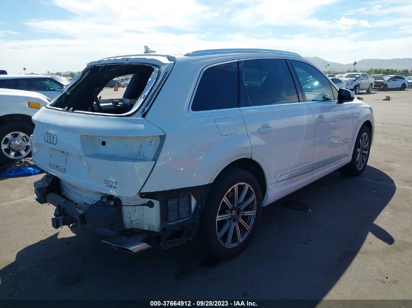 WA1LAAF73HD031522 2017 AUDI Q7, photo no. 4