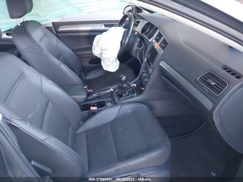 2015 VOLKSWAGEN GOLF TDI SE - 3VWRA7AU3FM046312