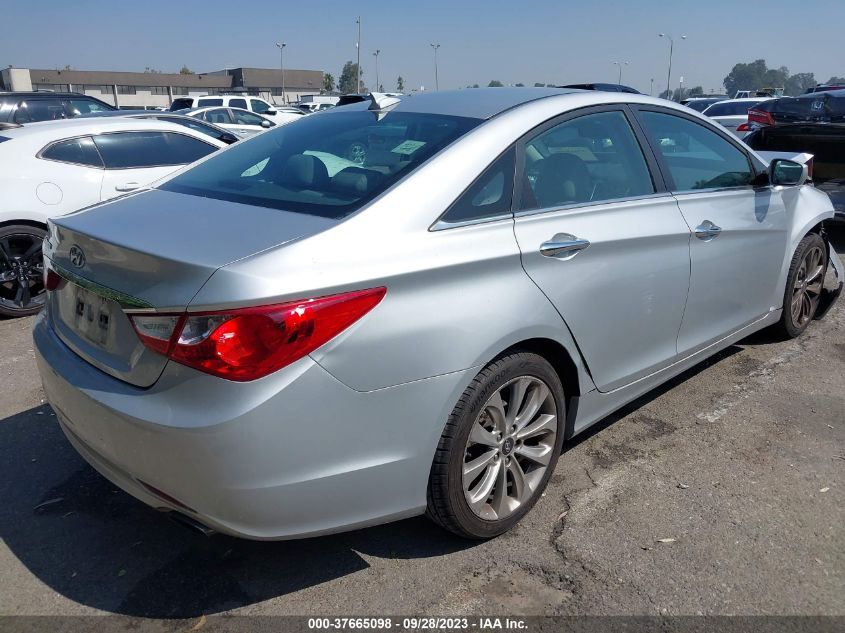 2013 HYUNDAI SONATA SE - 5NPEC4AC4DH674271