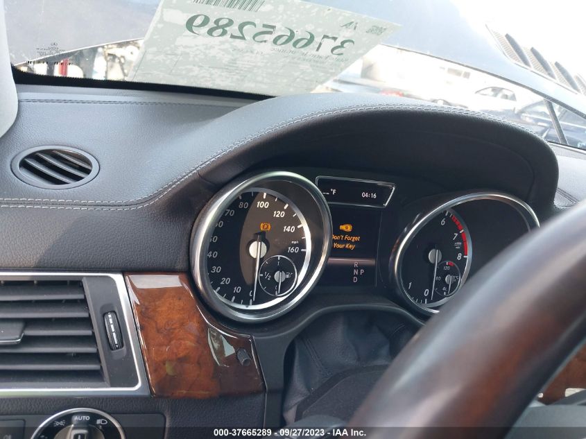 2013 MERCEDES-BENZ GL-CLASS GL 550 4JGDF7DEXDA178461