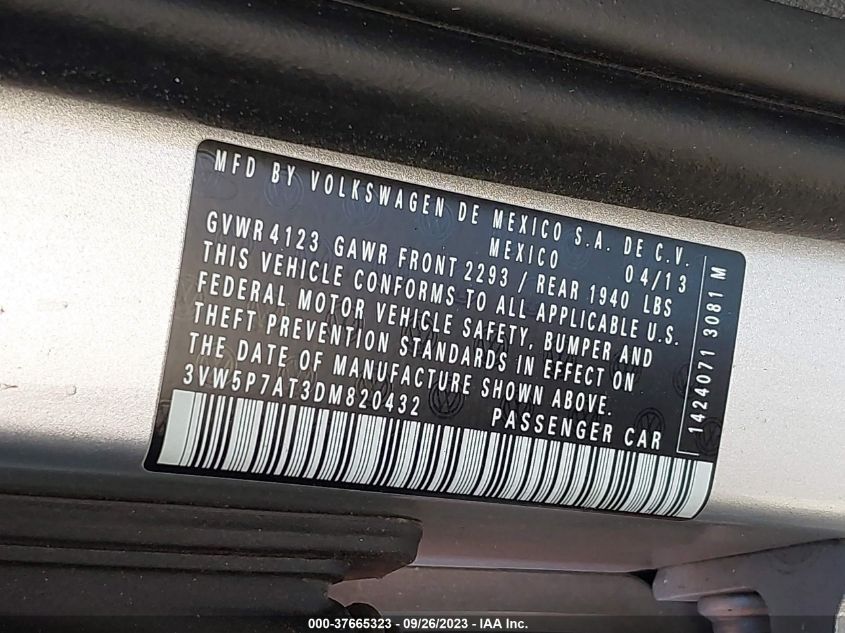 2013 VOLKSWAGEN BEETLE CONVERTIBLE 2.5L 3VW5P7AT3DM820432