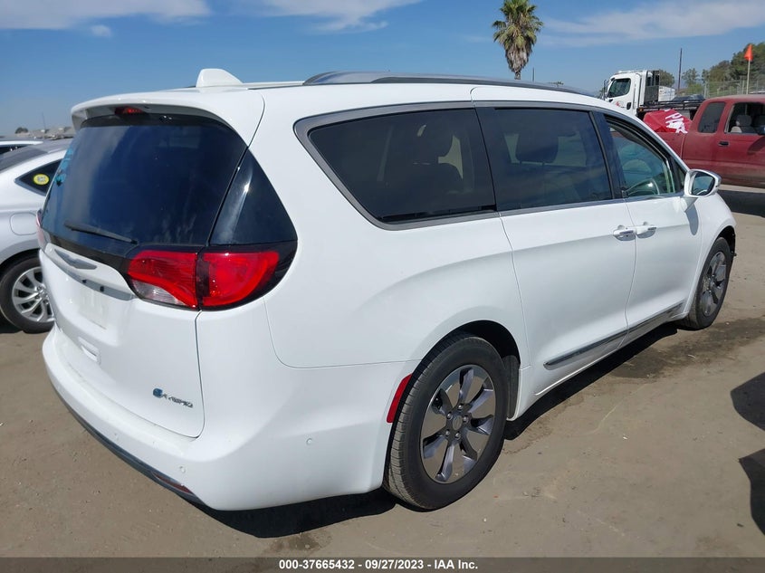 VIN 2C4RC1N77JR230409 2018 CHRYSLER PACIFICA HYBRID LIMITED