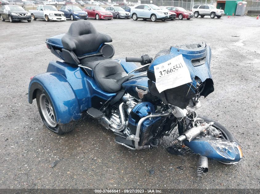 1HD1MDD10JB854865 HARLEY-DAVIDSON FLHTCUTG 115TH ANN TRI GLIDE ULTRA 2018
