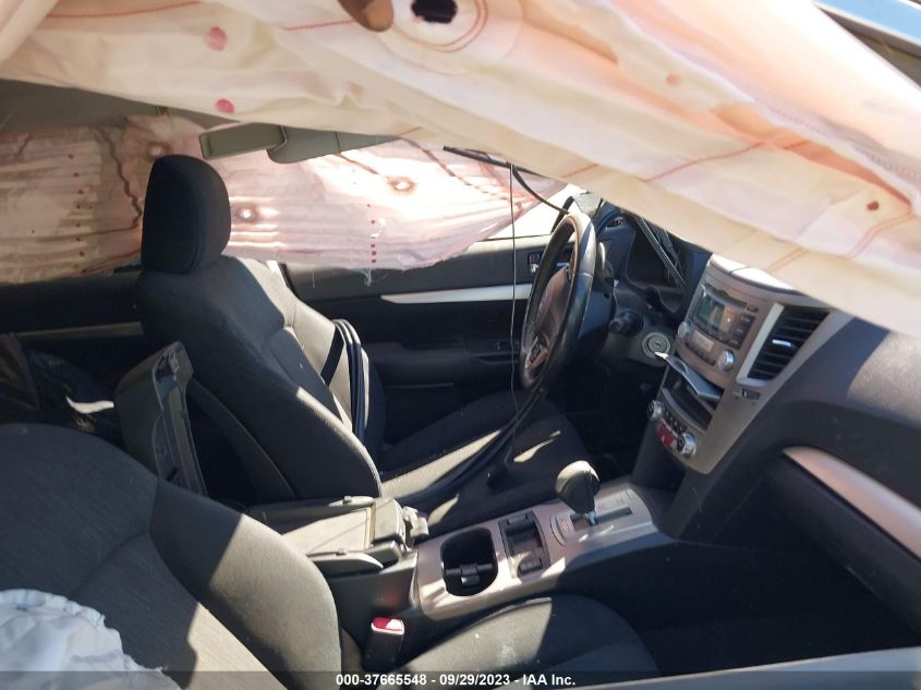 2013 SUBARU OUTBACK 2.5I PREMIUM - 4S4BRBCC9D3301589