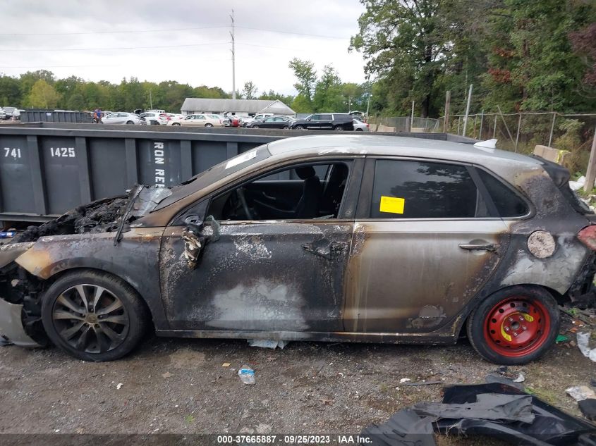 2018 HYUNDAI ELANTRA GT - KMHH35LE6JU078836