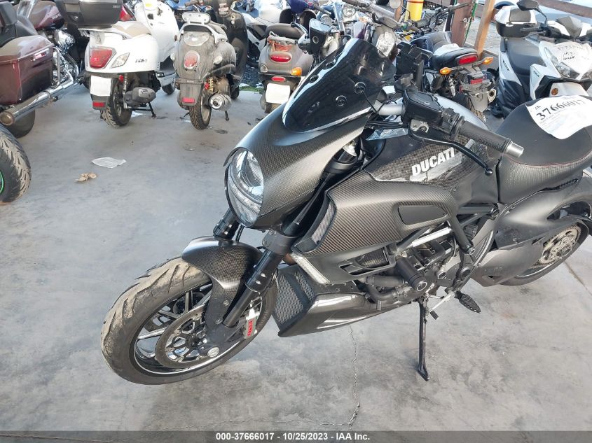 2011 DUCATI DIAVEL - ZDM13BLW0BB001104