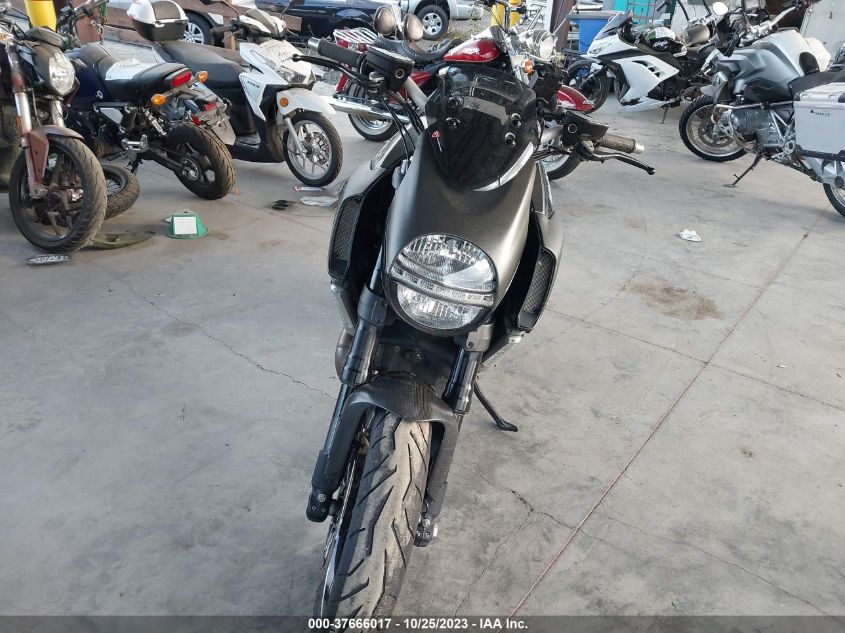 2011 DUCATI DIAVEL - ZDM13BLW0BB001104