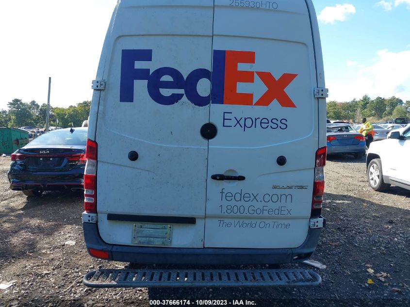 2015 MERCEDES-BENZ SPRINTER CARGO VANS WD3PE8DB5FP132921