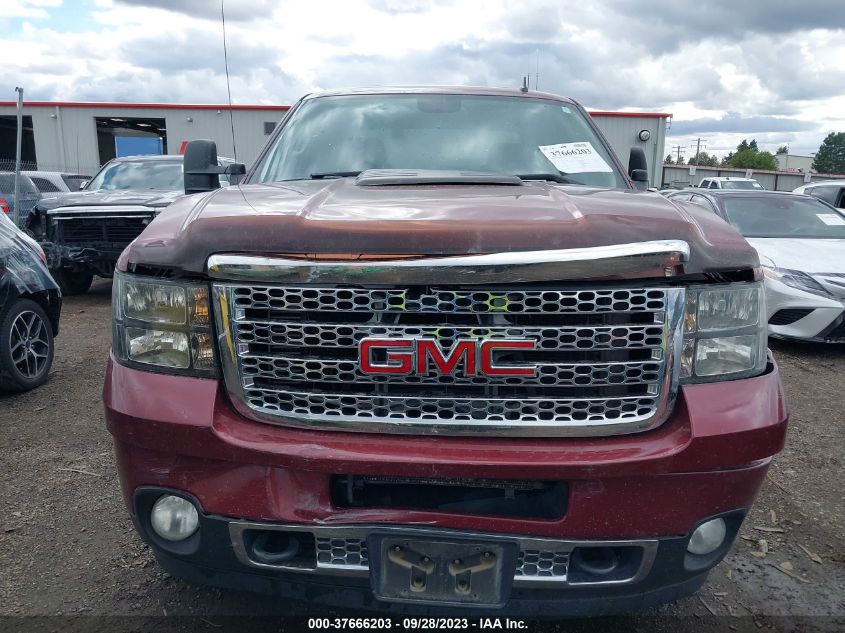 2013 GMC SIERRA 2500HD DENALI - 1GT125E85DF119594
