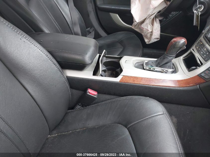 2013 CADILLAC CTS SEDAN LUXURY - 1G6DH5E52D0176097