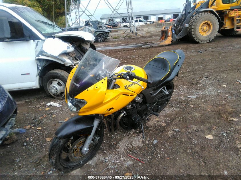 2003 KAWASAKI ZR750 G JKAZRDH163A010381