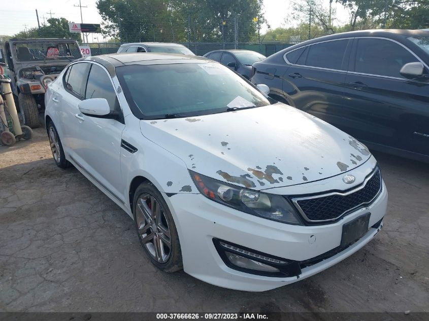 2013 KIA OPTIMA SX W/LIMITED PKG - 5XXGR4A64DG167111