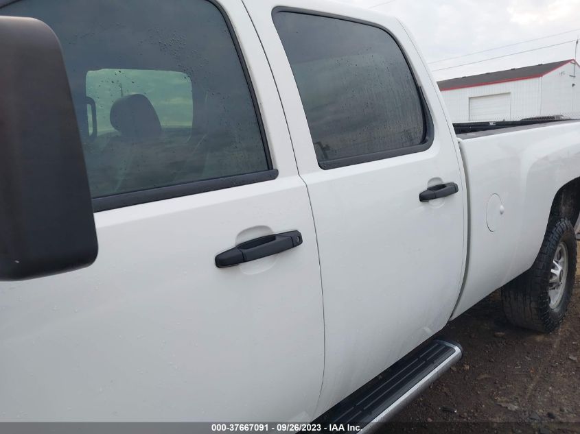 2013 CHEVROLET SILVERADO 2500HD WORK TRUCK - 1GC1KVCG0DF164730