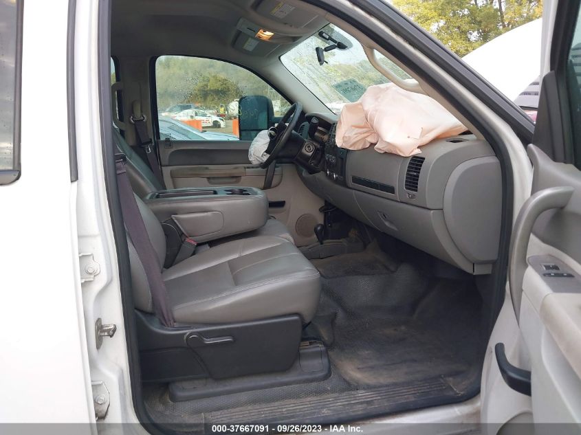 2013 CHEVROLET SILVERADO 2500HD WORK TRUCK - 1GC1KVCG0DF164730