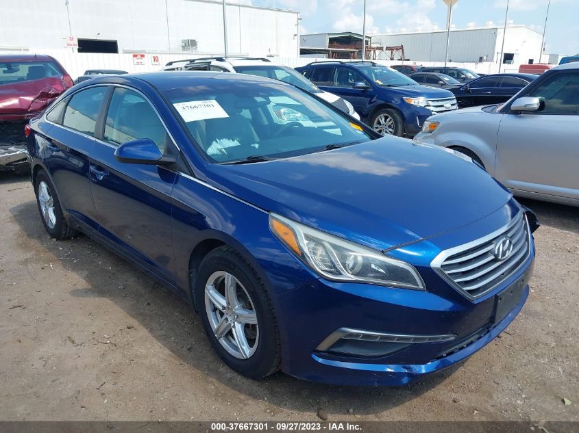 2015 HYUNDAI SONATA 2.4L SE - 5NPE24AF4FH206153
