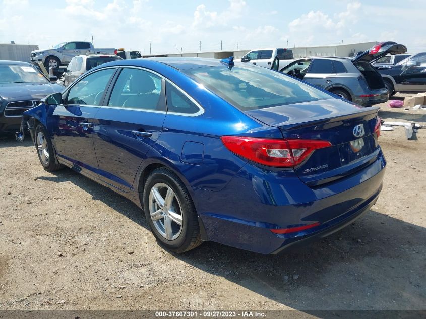2015 HYUNDAI SONATA 2.4L SE - 5NPE24AF4FH206153
