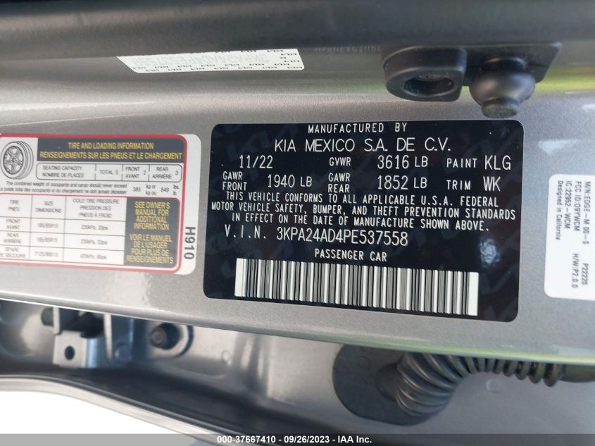 3KPA24AD4PE537558 Kia Rio S 9