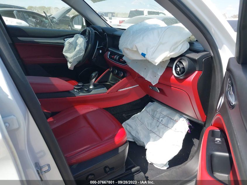 2019 ALFA ROMEO STELVIO SPORT - ZASPAKAN6K7C39006