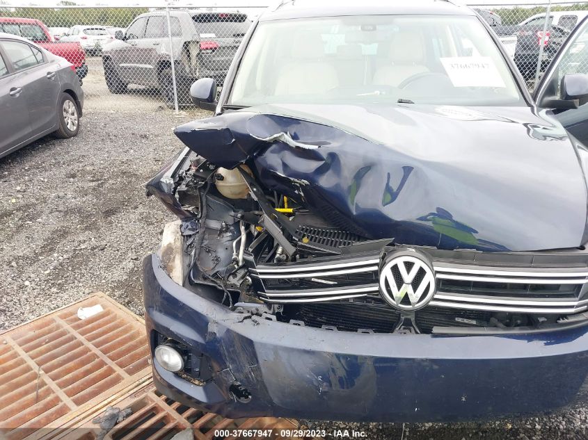 2016 VOLKSWAGEN TIGUAN SE - WVGAV7AX2GW600774