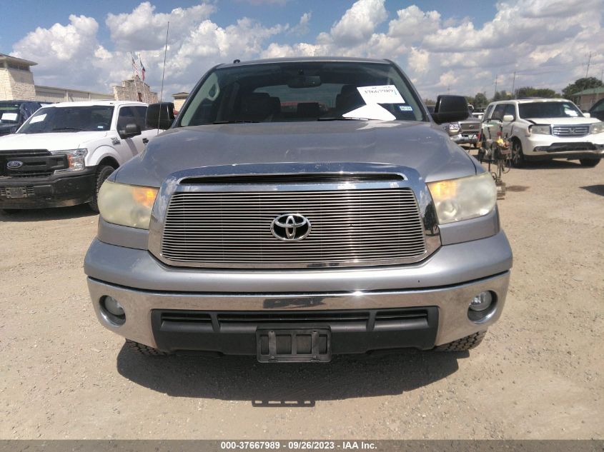 2013 TOYOTA TUNDRA 4WD TRUCK - 5TFDW5F17DX294975