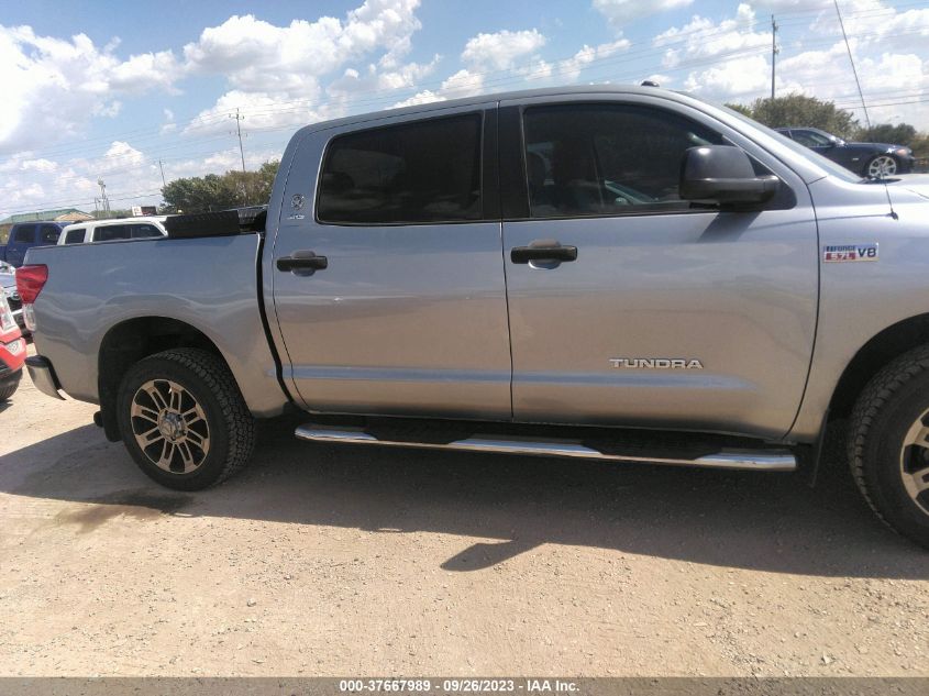 2013 TOYOTA TUNDRA 4WD TRUCK - 5TFDW5F17DX294975